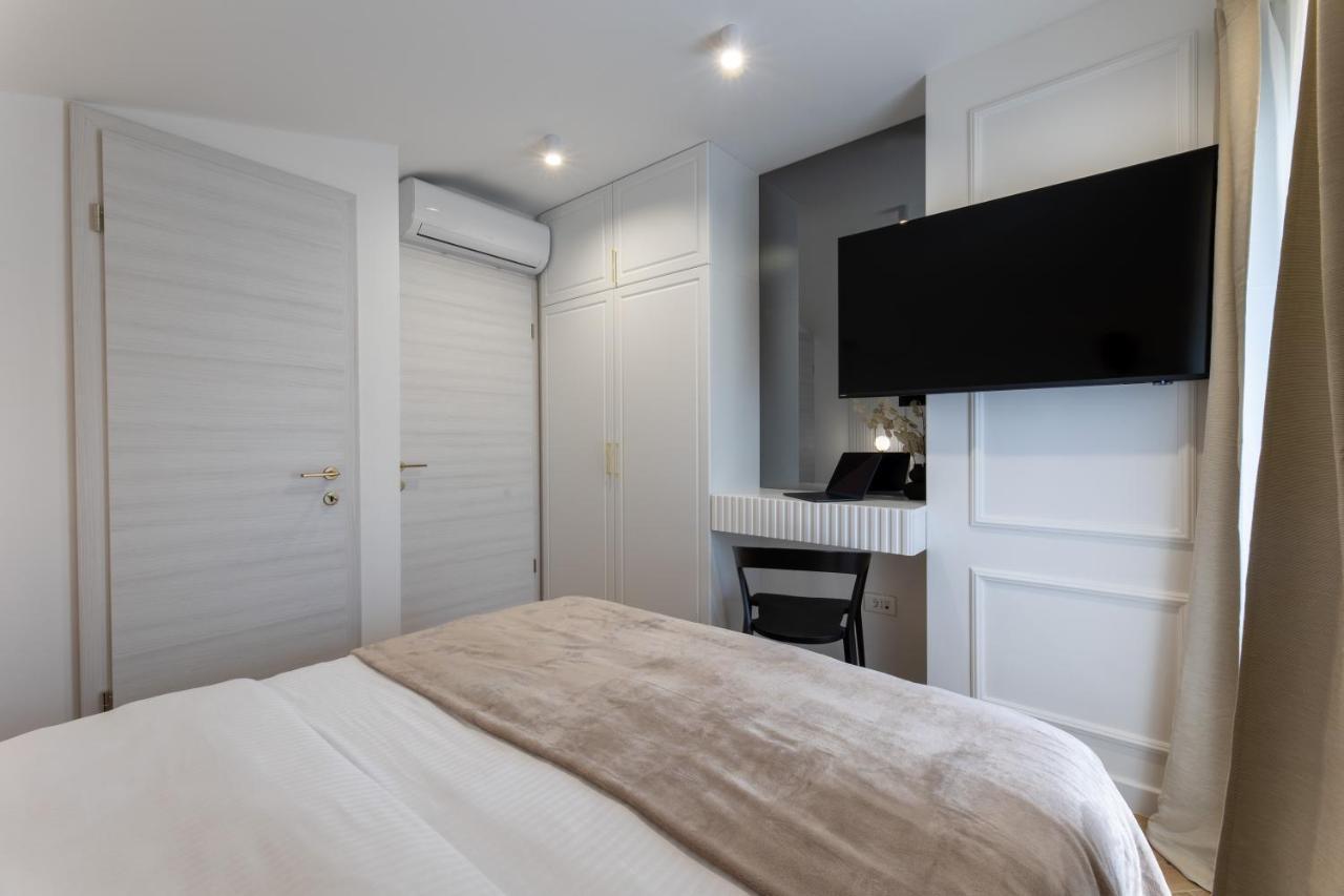 Palace Luxury Rooms Split Exterior foto